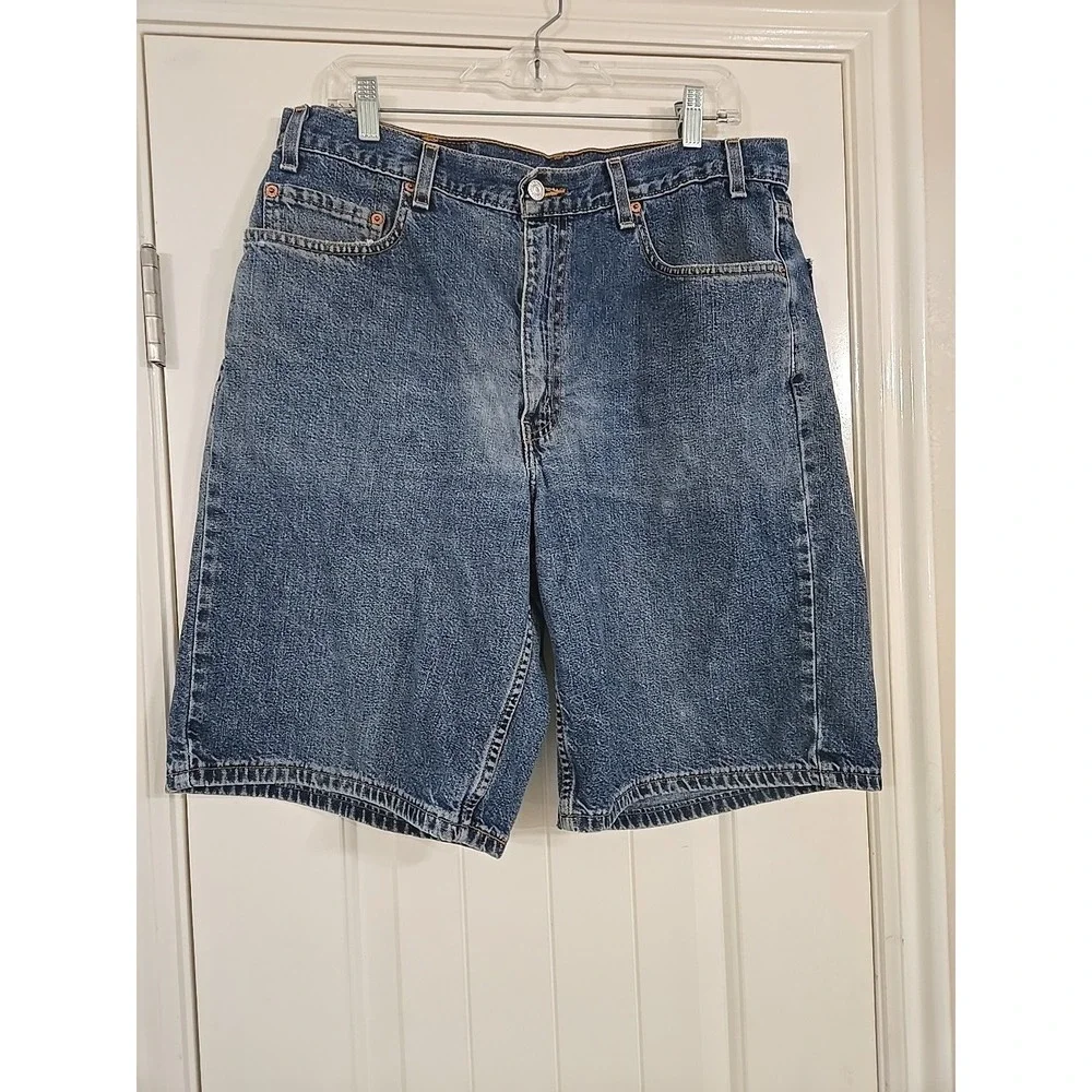 Levi's 550‎ Men's Blue Denim Shorts Distressed Relaxed Fit Size 36